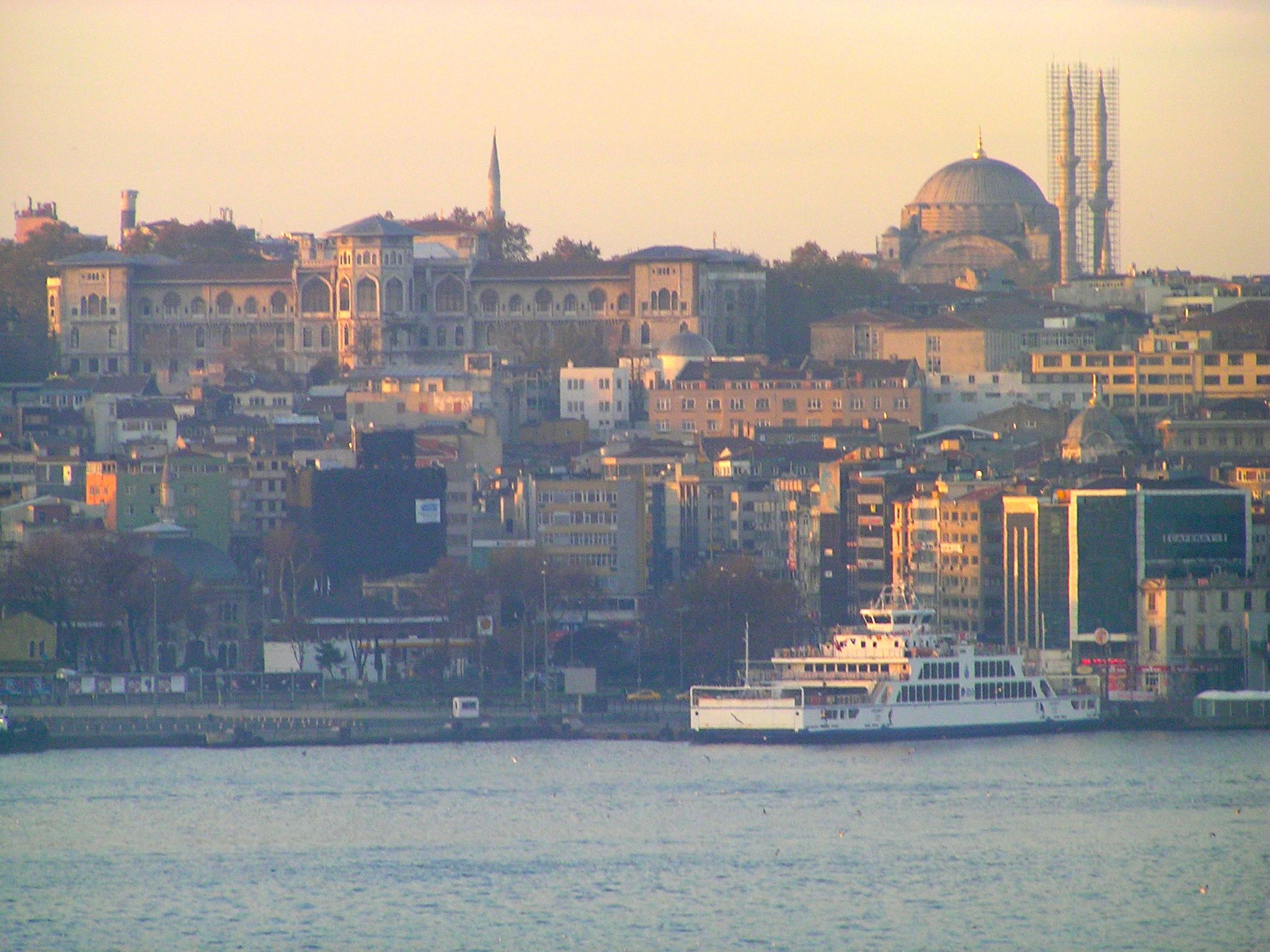 Ich bin bis Istanbul für meinen Rosenschnitt bekannt