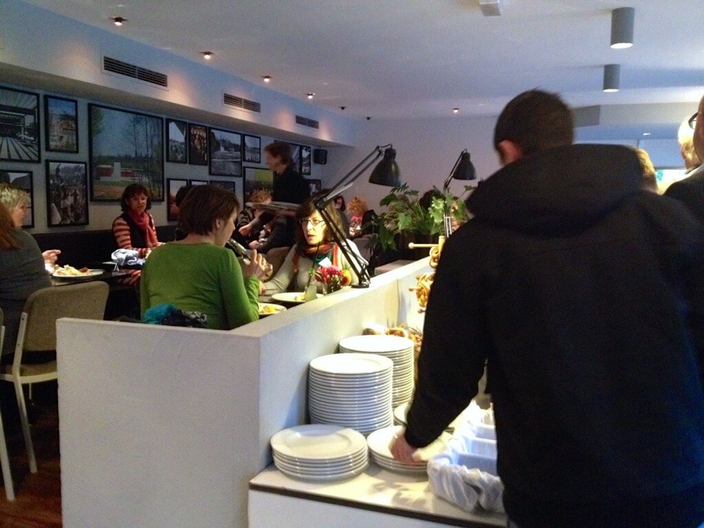 Schon zu Anfang beim Essen war die Stimmung super